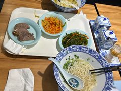 -味一楼兰州拉面(机场一店)