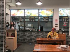 大堂-禾诗夜市大饼油条(松江店)