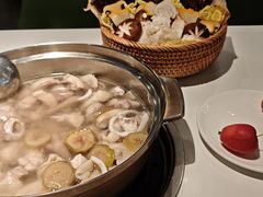 -烹然四季椰子鸡火锅(姚家园万象汇店)