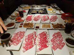 -海底捞火锅鲜切牛肉主题店(长寿路店)