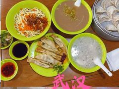 -三镇民生甜食馆(胜利街总店)