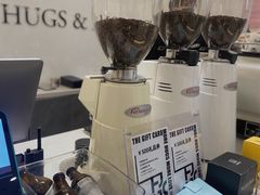 -HUGS coffee(东区店)