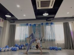 -亚太瑜伽普拉提学院