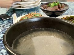 -桥香园过桥米线(国贸店)