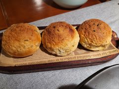 九层塔脆皮餐包-晓粤·惹味粤菜(凯德乐峰广场店)