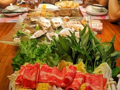 -樾餐厅泰式海鲜火锅(民歌湖店)