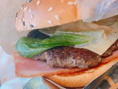 -麦当劳(伟城广场店)