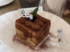 -22ºN BISTRO西餐&酒馆(石奥商业街店)