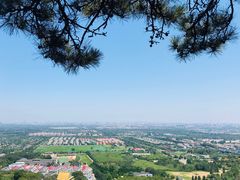-鬼笑石后山停车场