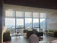-青岛朗艺美术馆·海景咖啡