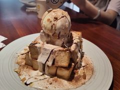 焦糖坚果吐司金字塔-卡朋厨房(289艺术园区店)