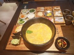 -银米·云南传统过桥米线(双廊黑金冠店)