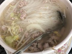 -光海鲜鱼翅餐厅(叻差拉披色路店)