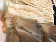 菌菇两拼-呷哺呷哺(西单大悦城店)