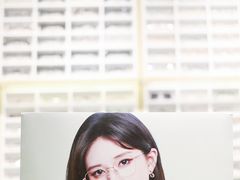 -沫芮眼镜·蔡司官方授权店(人民广场店)