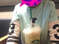 -星巴克(昆明金鹰天地店)