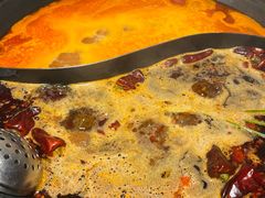 -旧街市鲜货老火锅(大光路店)