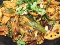 -醉人椒麻辣香锅(王府井喜悦店)