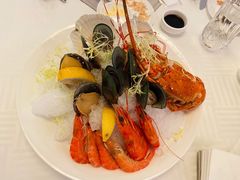 -广州塔卢特斯法国旋转餐厅