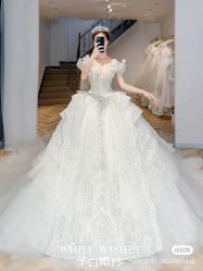 -予白婚纱礼服馆