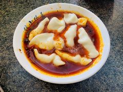 酸辣水饺-春阳水饺(香槟广场店)