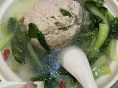 狮子头-新天厨酒家(二分店)