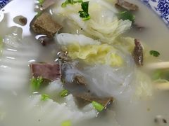 -闫家驴肉老店(华电一校店)
