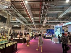 -东浩兰生上海世博展览馆