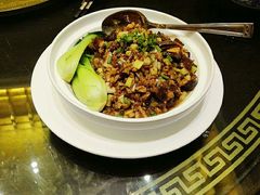-鲁班小馆(政四街店)