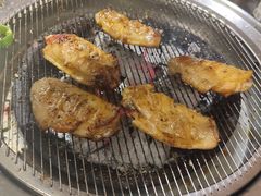 -围炉肉舍•炭烤活鳗•丹东海鲜烤肉(步行街店)