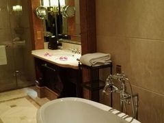 -中旅阿那亚九龙湖·公主酒店