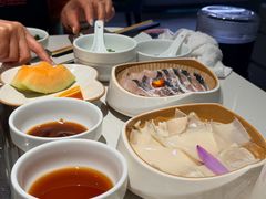 -海底捞火锅(长宁路龙之梦店)
