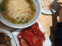 -朱鸿兴面馆(镇湖店)