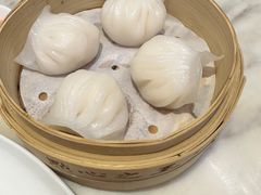 -香港百合居(LCM置汇旭辉广场店)