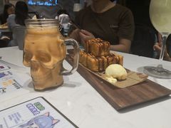 -more than meow吴止猫主题餐厅(承德 中船汇店)