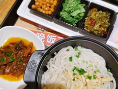 -老娘舅中式快餐(美好广场店)