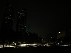 -南京眼步行桥