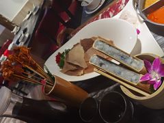 -热火朝天鲜切牛肉火锅(南强街巷店)