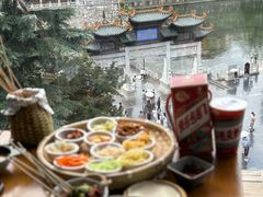 -包整·丝娃娃(一览甲秀楼风景店)