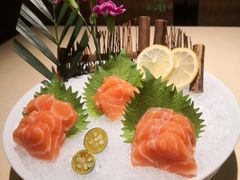 -余欢领鲜火锅(新街口店)