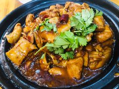 啫啫肥肠鸡-小郭私房菜·海肠捞饭店(学士街店)