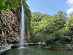 -湖洞水自然风景区