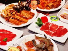 -山焱·炭火自助烤肉(周浦万达店)