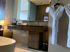 -广州天河希尔顿酒店