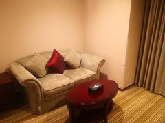 -北京金龙潭御瑞酒店(花园桥地铁站店)