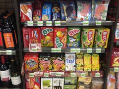 -全家便利店(杭州龙翔桥地铁站店)