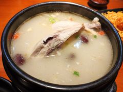 滋补参鸡汤-鑫日千里马朝鲜族小馆(总店)