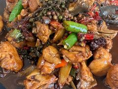 -八两八金·莱芜特色炒鸡(市南漳浦路店)