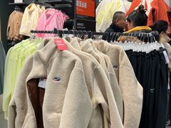 -首创奥特莱斯(西安店)