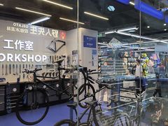 -迪卡侬(高新万达店)